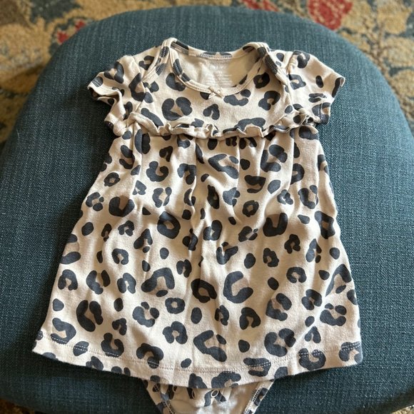 2 pack animal print baby rompers - Picture 2 of 3